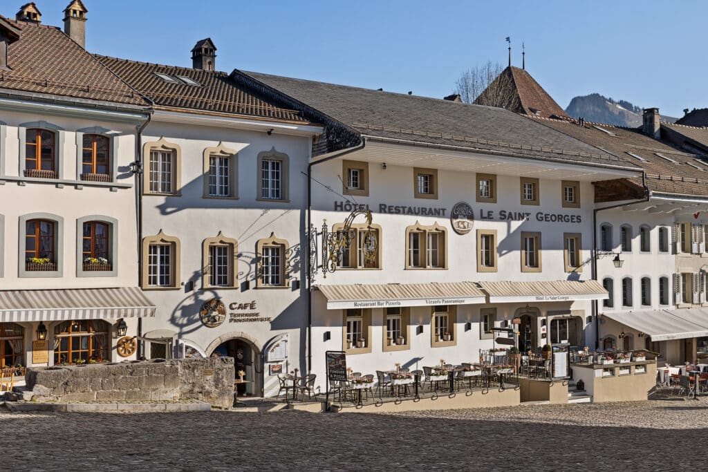 Façades – Le Saint Georges